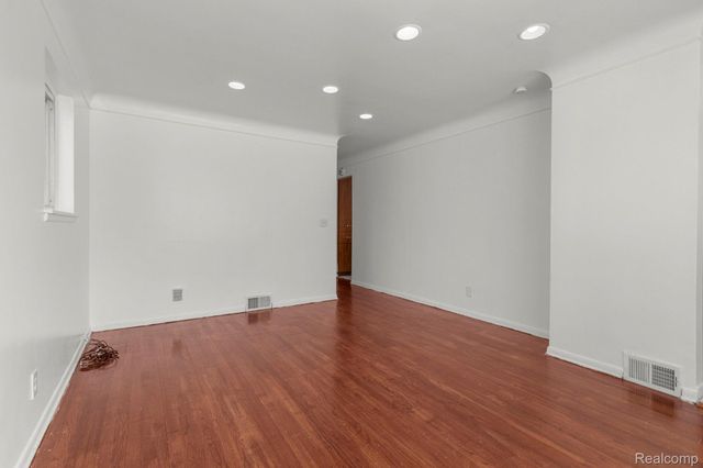 24130 Audrey Avenue, Warren, MI 48091