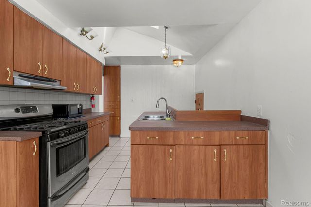 24130 Audrey Avenue, Warren, MI 48091