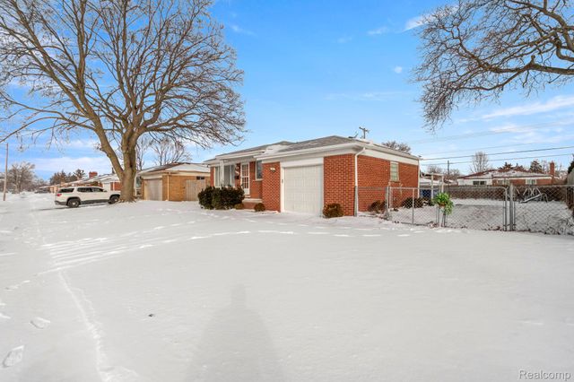 24130 Audrey Avenue, Warren, MI 48091