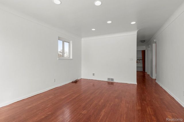 24130 Audrey Avenue, Warren, MI 48091