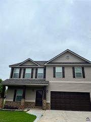 411 Alachua Street, Byron, GA 31008
