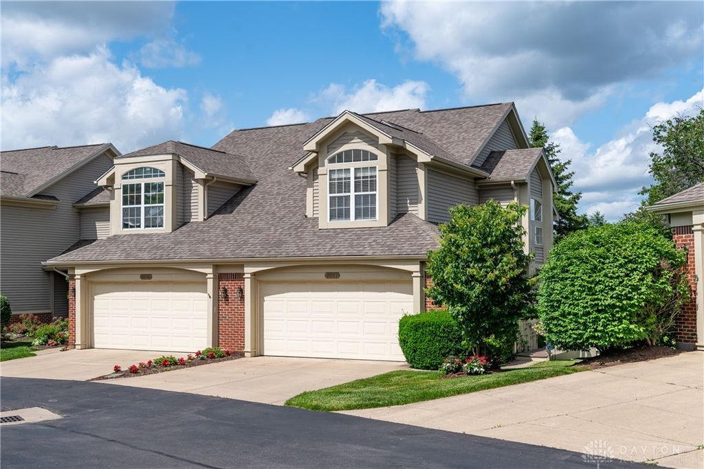 3917 E Summit Ridge Drive, Beavercreek, OH 45430