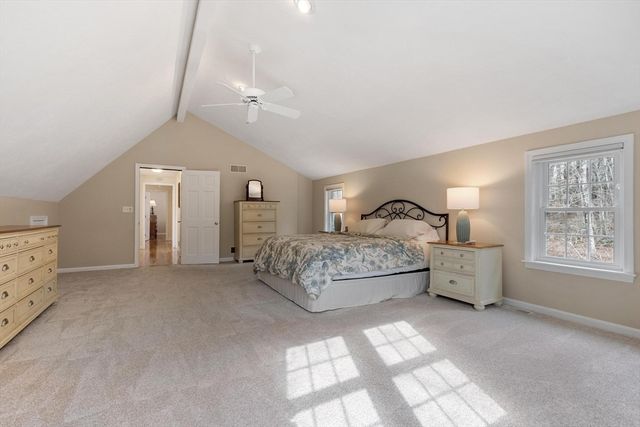 18 Heather Drive, Westford, MA 01886