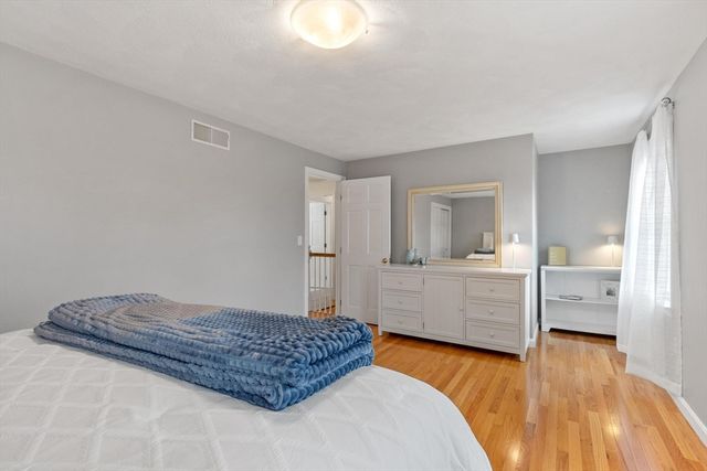 18 Heather Drive, Westford, MA 01886