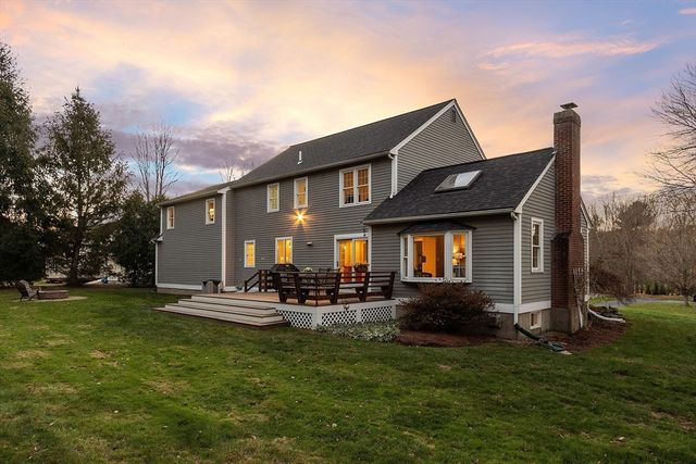 18 Heather Drive, Westford, MA 01886