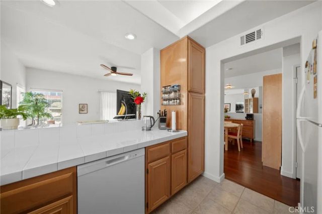 8086 E Venice, Anaheim, CA 92808