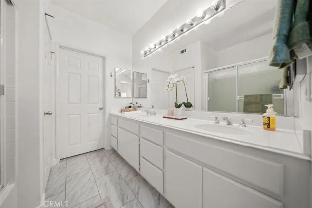 8086 E Venice, Anaheim, CA 92808