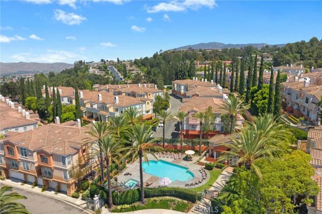8086 E Venice, Anaheim, CA 92808