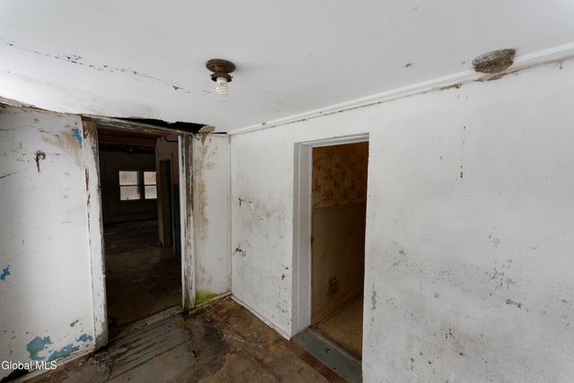 123 Hagaman Avenue, Amsterdam, NY 12010