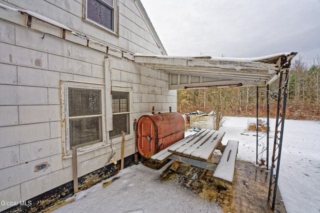 123 Hagaman Avenue, Amsterdam, NY 12010