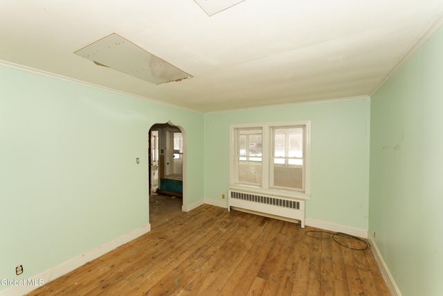 123 Hagaman Avenue, Amsterdam, NY 12010