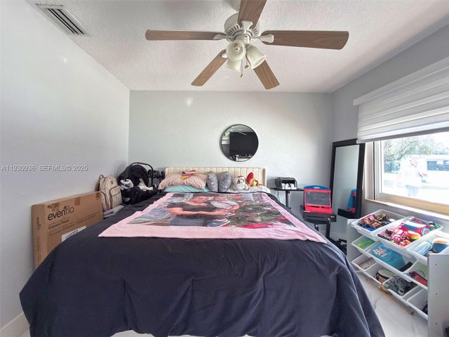 14111 SW 75th St, Miami, FL 33183