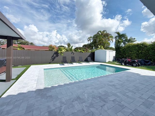 14111 SW 75th St, Miami, FL 33183