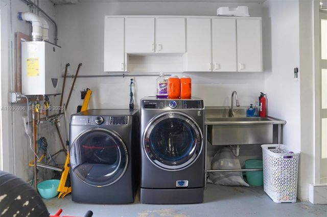 14111 SW 75th St, Miami, FL 33183