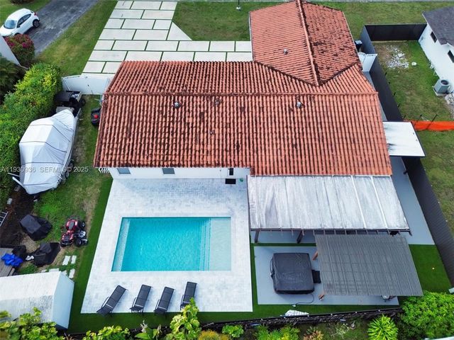 14111 SW 75th St, Miami, FL 33183