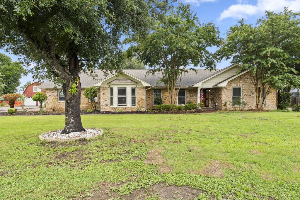 2844 Longleaf Road, Panama City, FL 32405