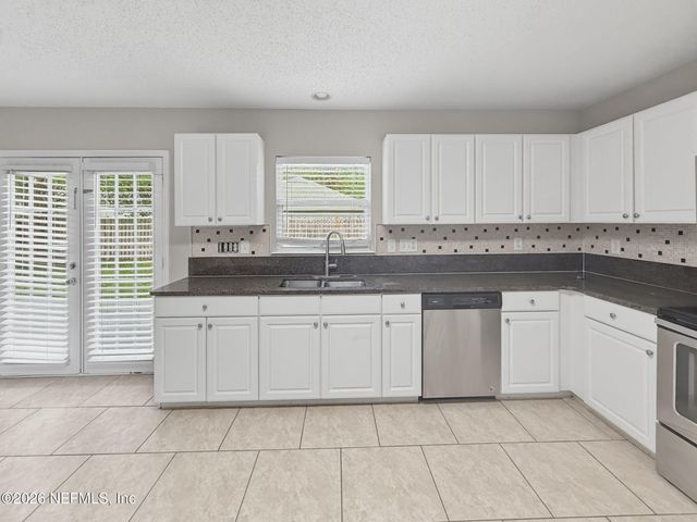 133 DRAGONFLY Drive, St. Johns, FL 32259
