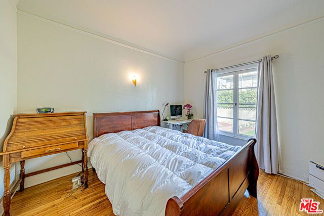 1251 S Wilton Place, Los Angeles, CA 90019