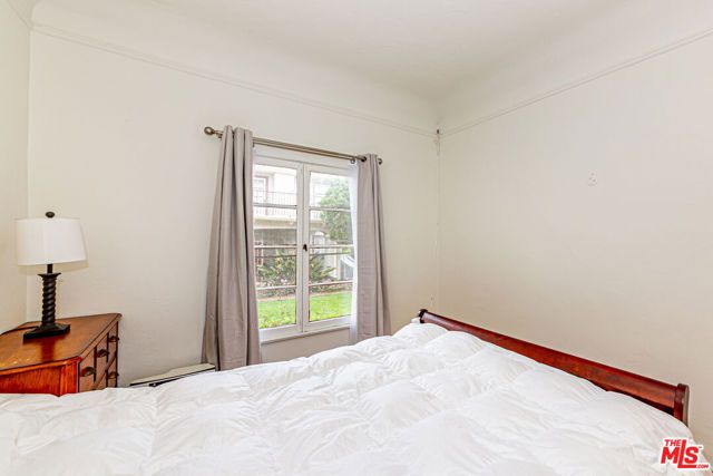 1251 S Wilton Place, Los Angeles, CA 90019