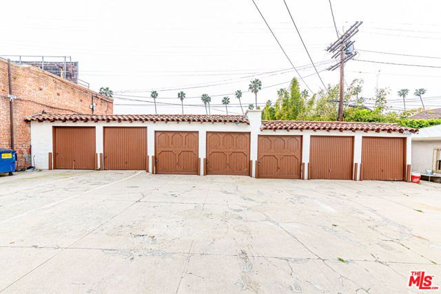 1251 S Wilton Place, Los Angeles, CA 90019