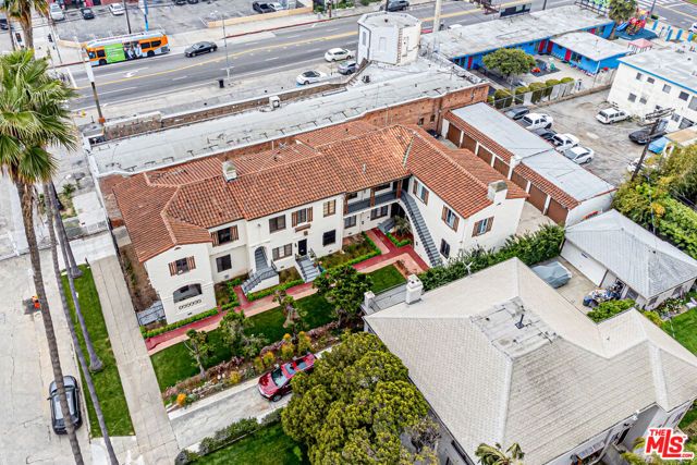 1251 S Wilton Place, Los Angeles, CA 90019
