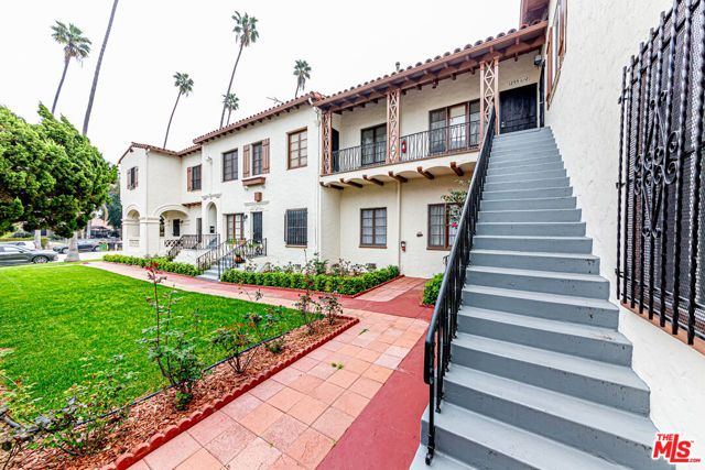 1251 S Wilton Place, Los Angeles, CA 90019