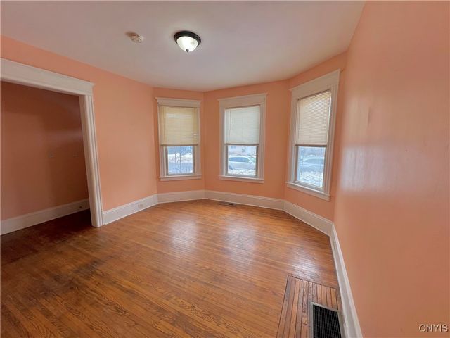 1620 Oneida Street, Utica, NY 13501