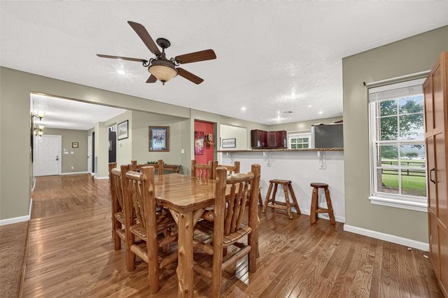 11232 Kentucky Oaks Drive, Conroe, TX 77304
