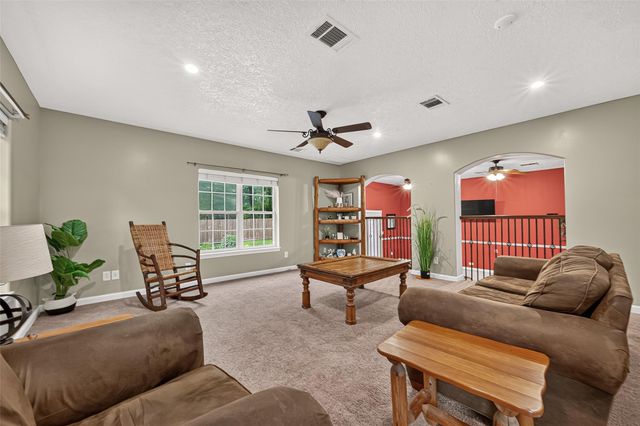 11232 Kentucky Oaks Drive, Conroe, TX 77304