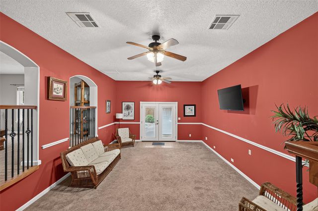 11232 Kentucky Oaks Drive, Conroe, TX 77304