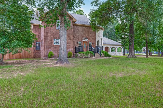 11232 Kentucky Oaks Drive, Conroe, TX 77304