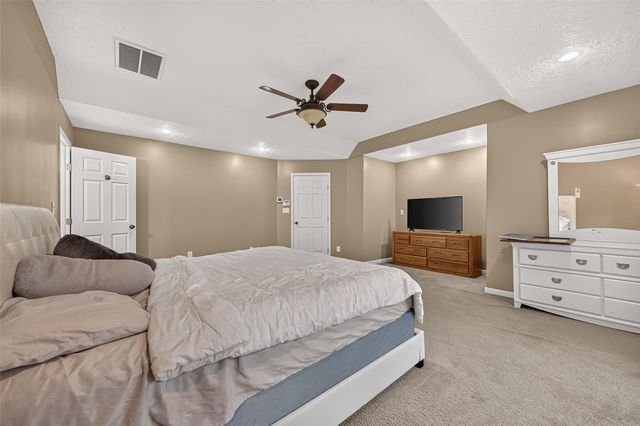 11232 Kentucky Oaks Drive, Conroe, TX 77304