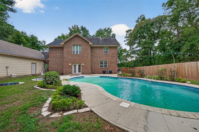 11232 Kentucky Oaks Drive, Conroe, TX 77304