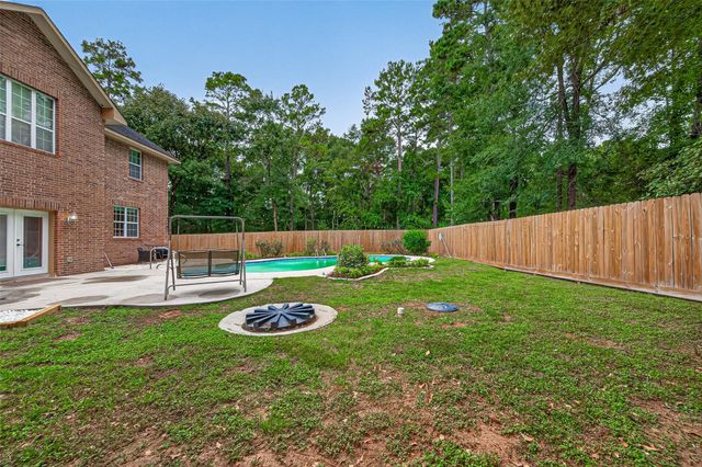 11232 Kentucky Oaks Drive, Conroe, TX 77304