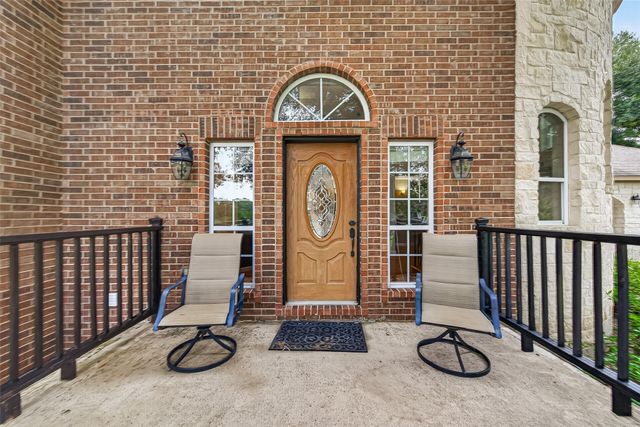 11232 Kentucky Oaks Drive, Conroe, TX 77304