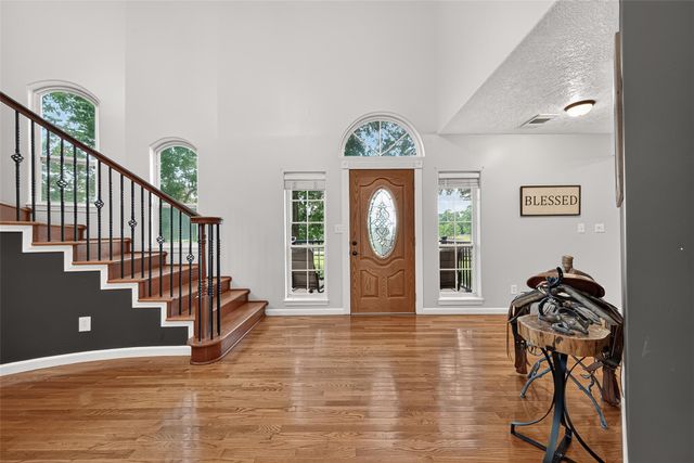 11232 Kentucky Oaks Drive, Conroe, TX 77304