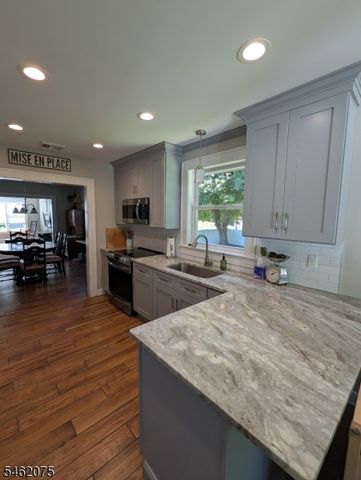 322 E Washington Ave, Washington Boro, NJ 07882
