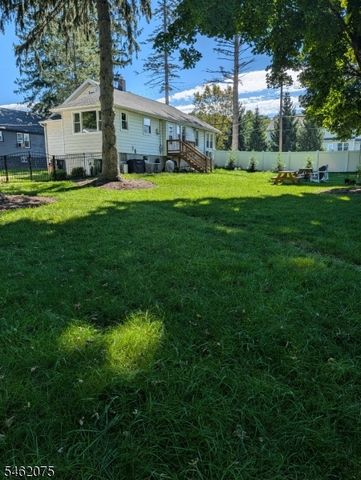 322 E Washington Ave, Washington Boro, NJ 07882