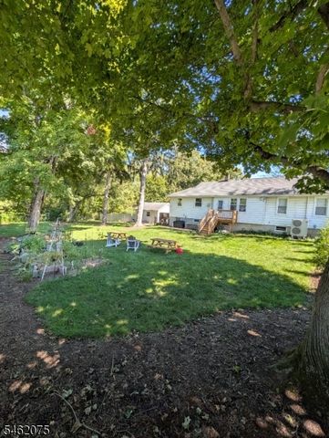 322 E Washington Ave, Washington Boro, NJ 07882