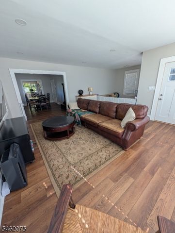 322 E Washington Ave, Washington Boro, NJ 07882