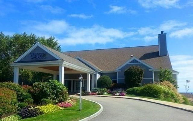 16 Westcliff Dr 16, Plymouth, MA 02360