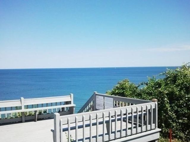 16 Westcliff Dr 16, Plymouth, MA 02360