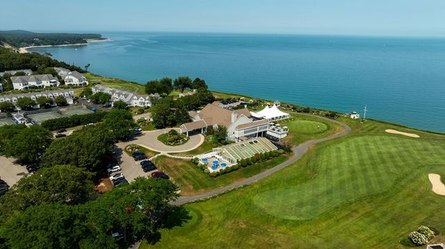 16 Westcliff Dr 16, Plymouth, MA 02360
