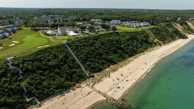 16 Westcliff Dr 16, Plymouth, MA 02360