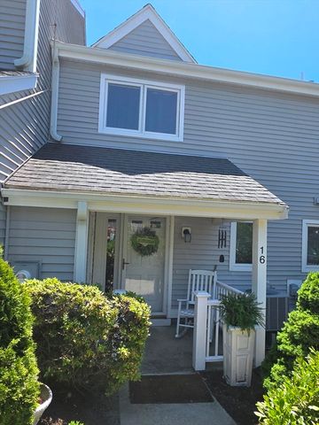 16 Westcliff Dr 16, Plymouth, MA 02360