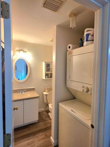 16 Westcliff Dr 16, Plymouth, MA 02360