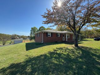 2622 Church St, Pleasant View, TN 37146