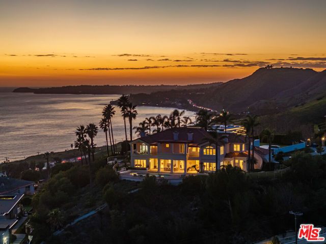 3895 Puerco Canyon Road, Malibu, CA 90265