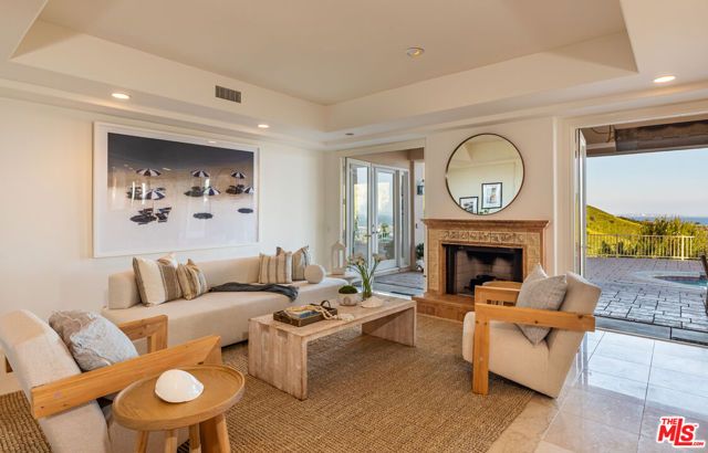 3895 Puerco Canyon Road, Malibu, CA 90265