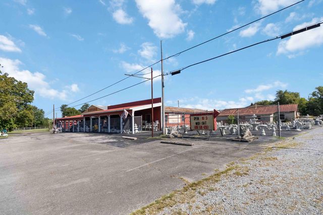 3080 West US HWY 150, Stanford, KY 40484